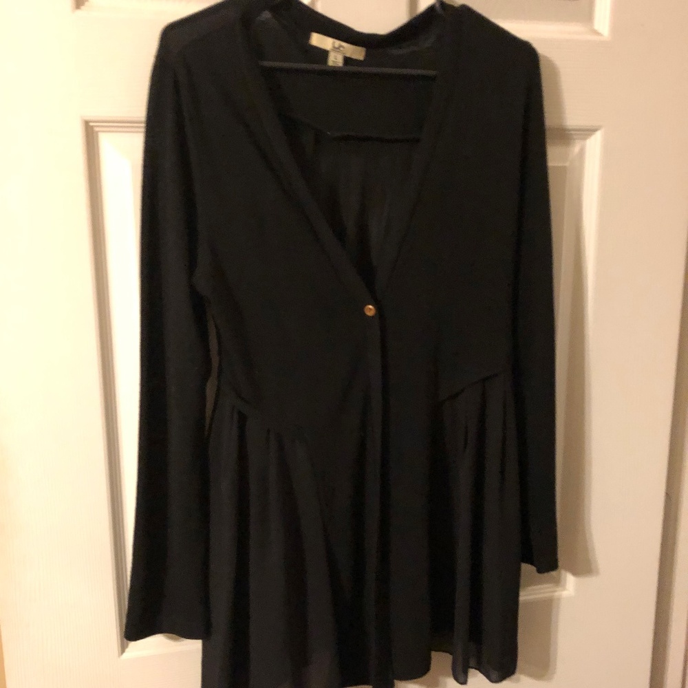 Flowy sheer Bottom Cardigan